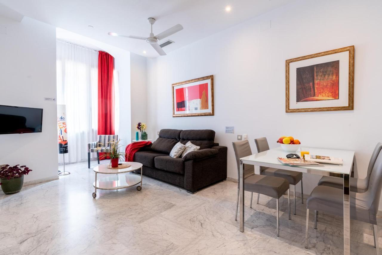 Sevilla Central Suites Apartamentos Puerta Jerez Bagian luar foto