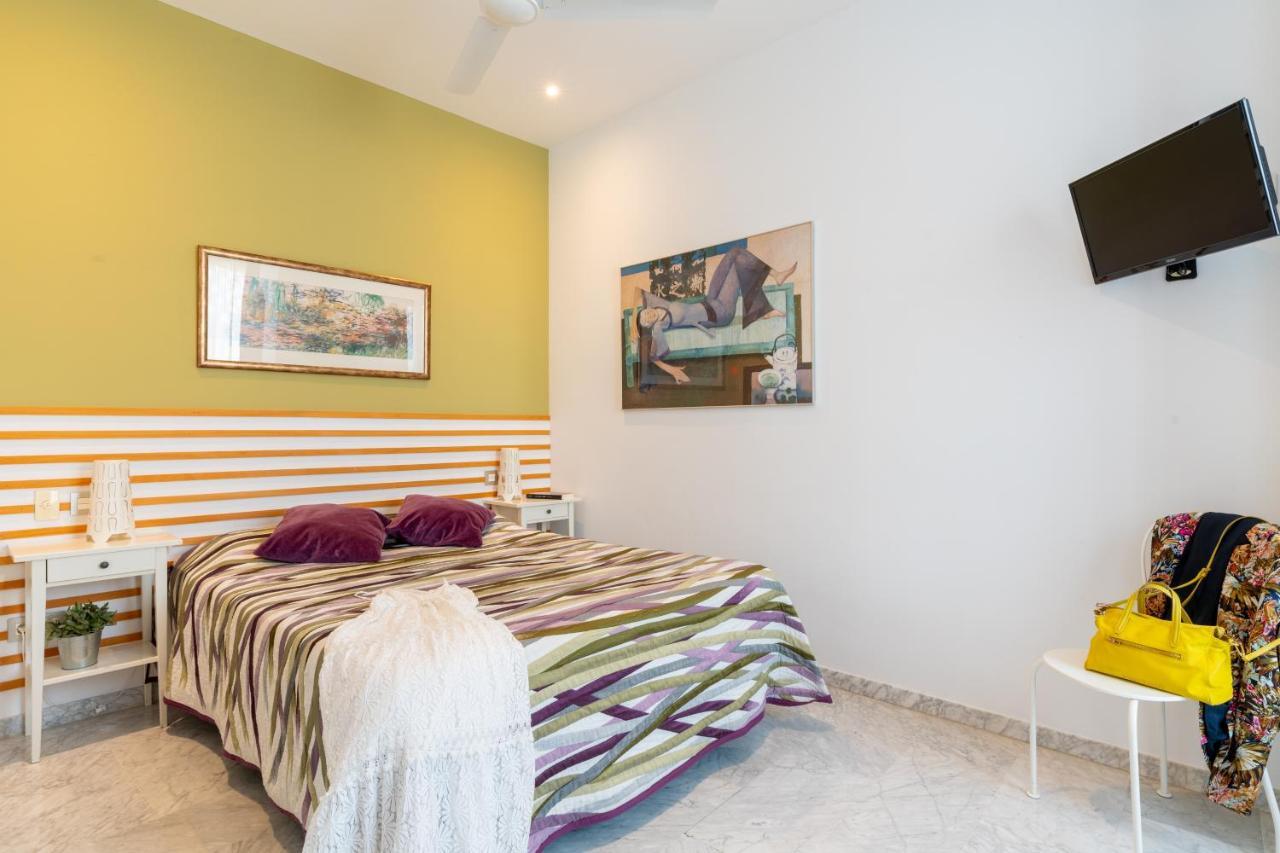 Sevilla Central Suites Apartamentos Puerta Jerez Bagian luar foto