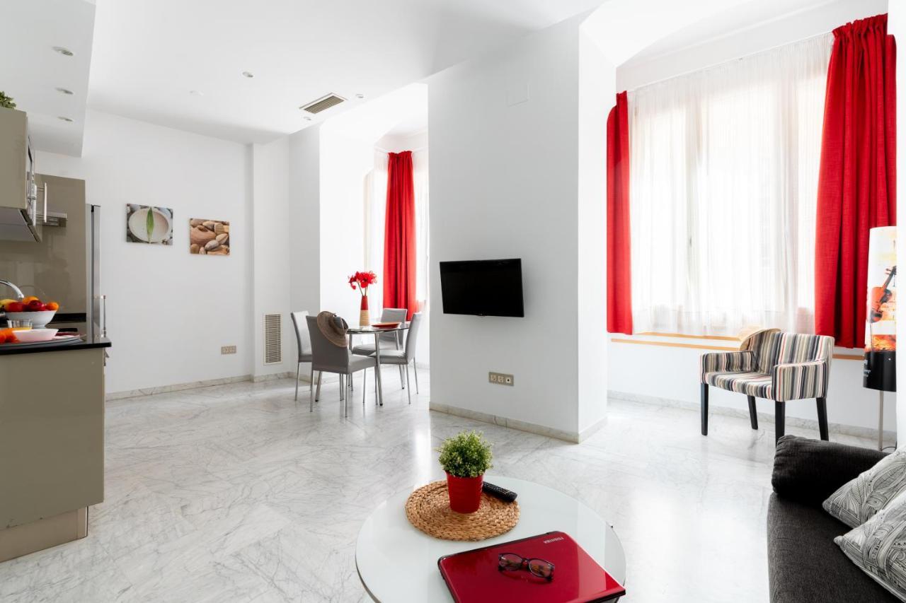 Sevilla Central Suites Apartamentos Puerta Jerez Bagian luar foto